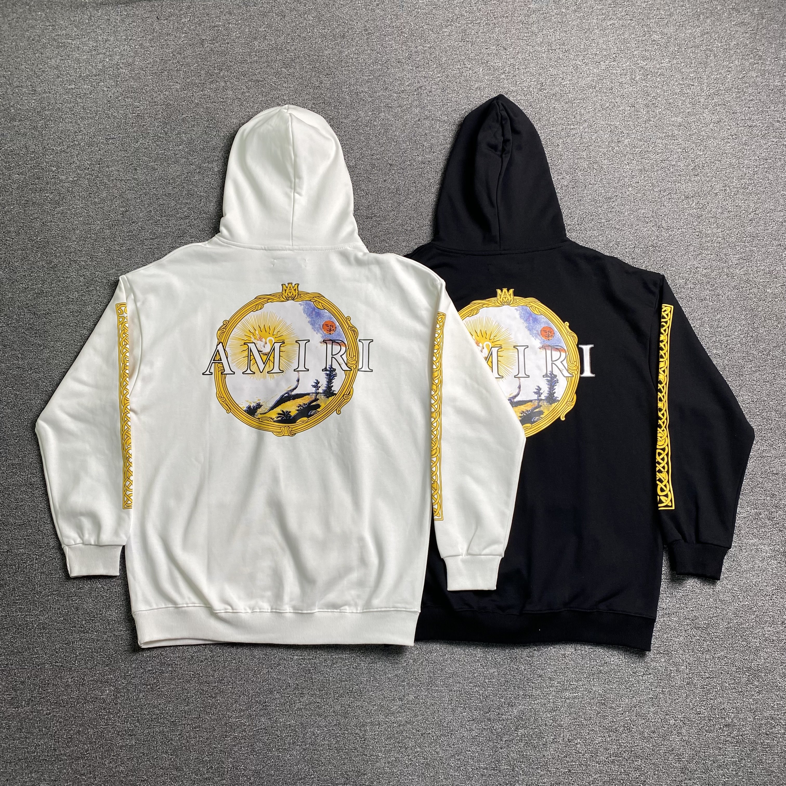 52_160  AMIRI Hoodie