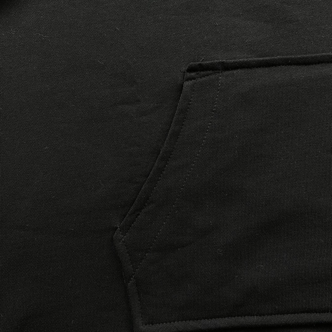 81_258 AMIRI    Hoodie