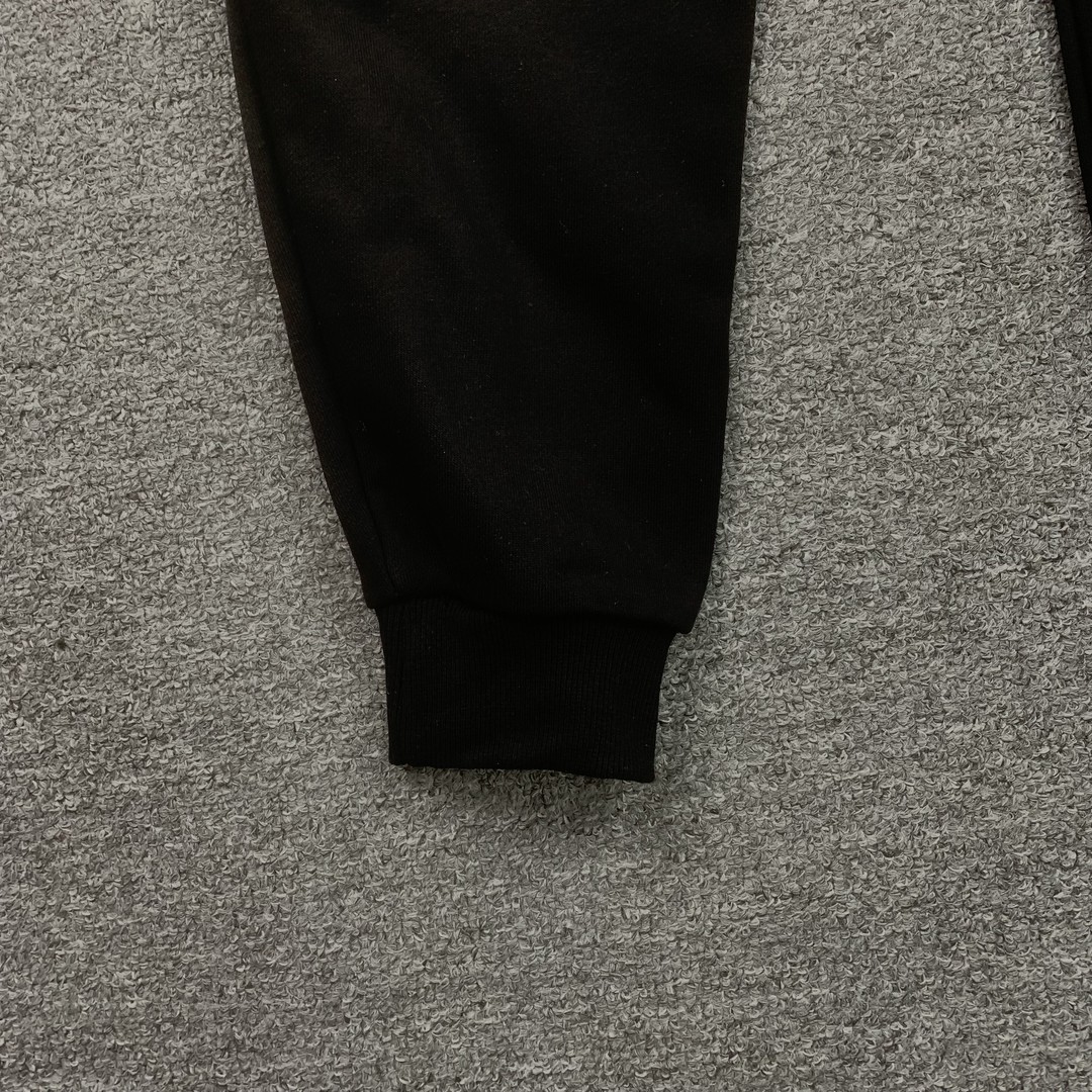 105_155    AMIRI  Hoodie