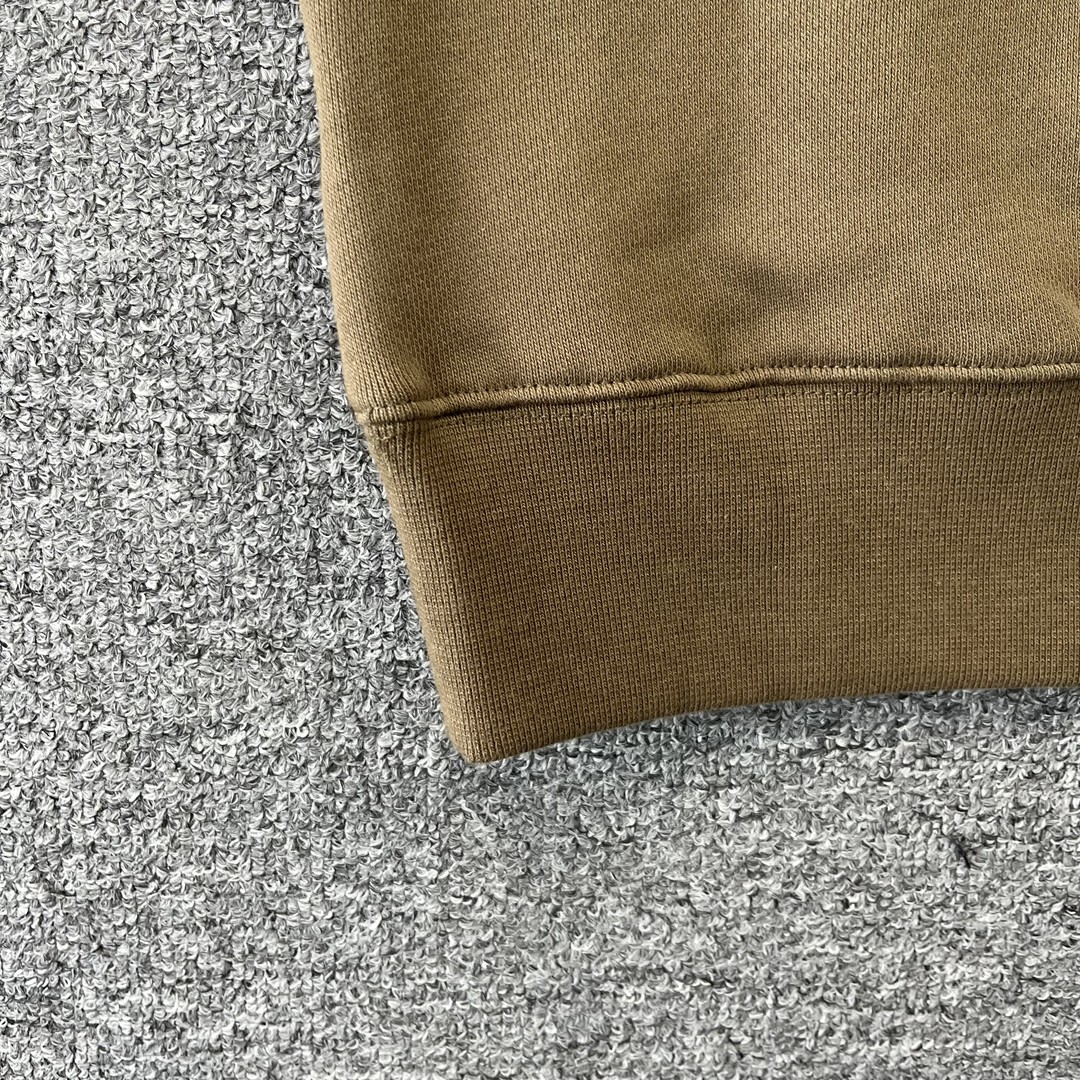 79_210  AMIRI Hoodie