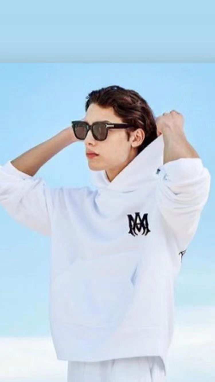 45_248  Amiri 2022  Hoodie