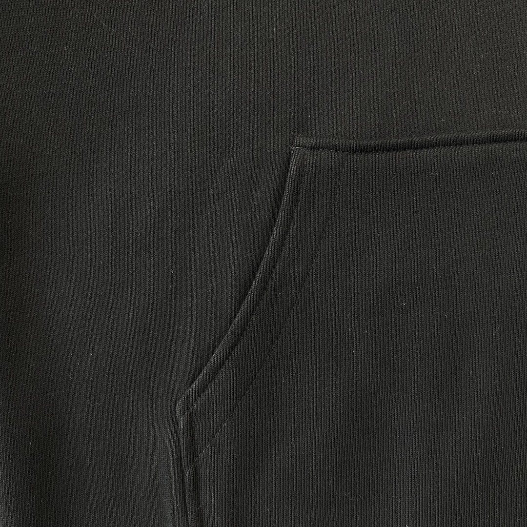 45_200  AMIRI   Hoodie