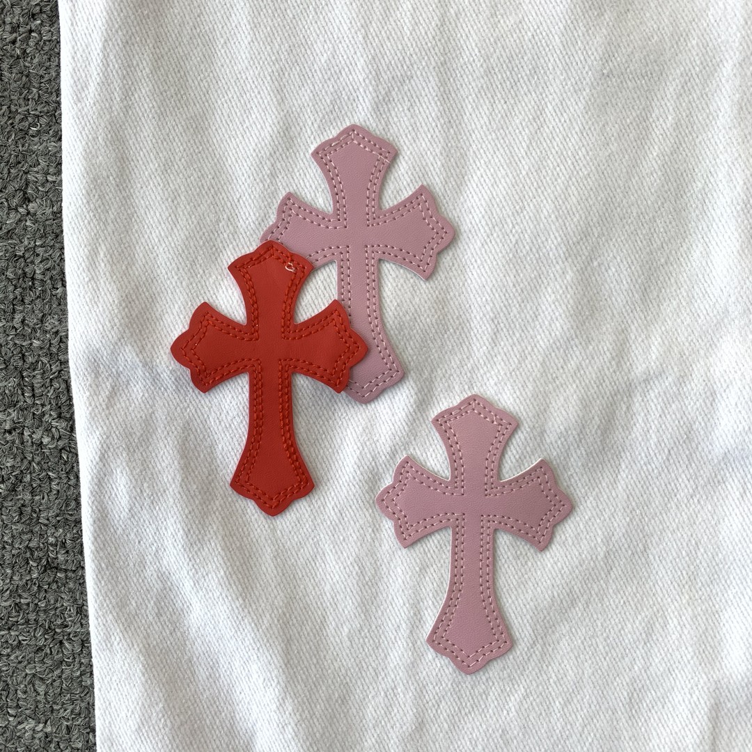 17_168  Chrome Hearts  Pants