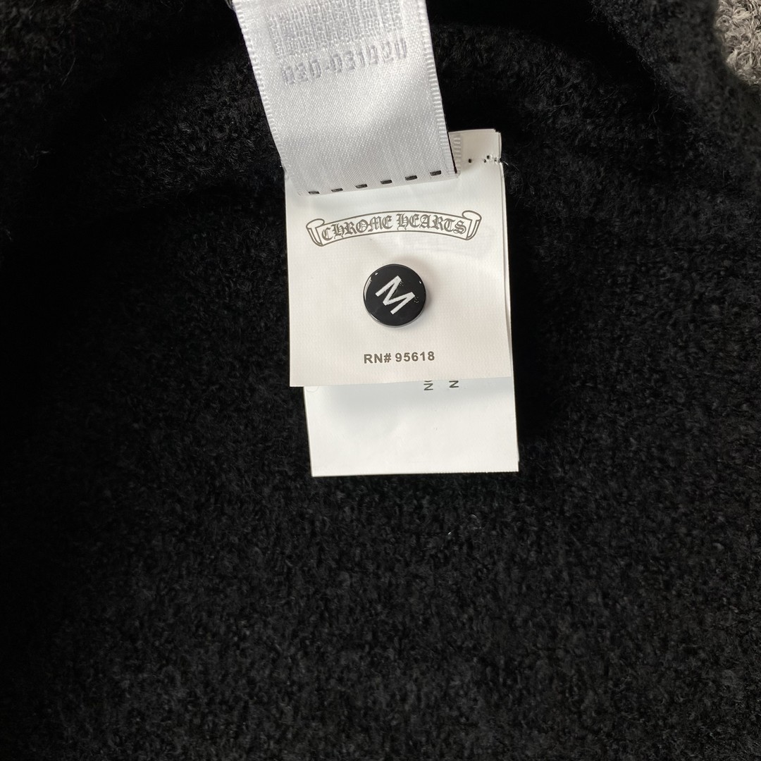 10_155  Chrome Hearts   SWEATER