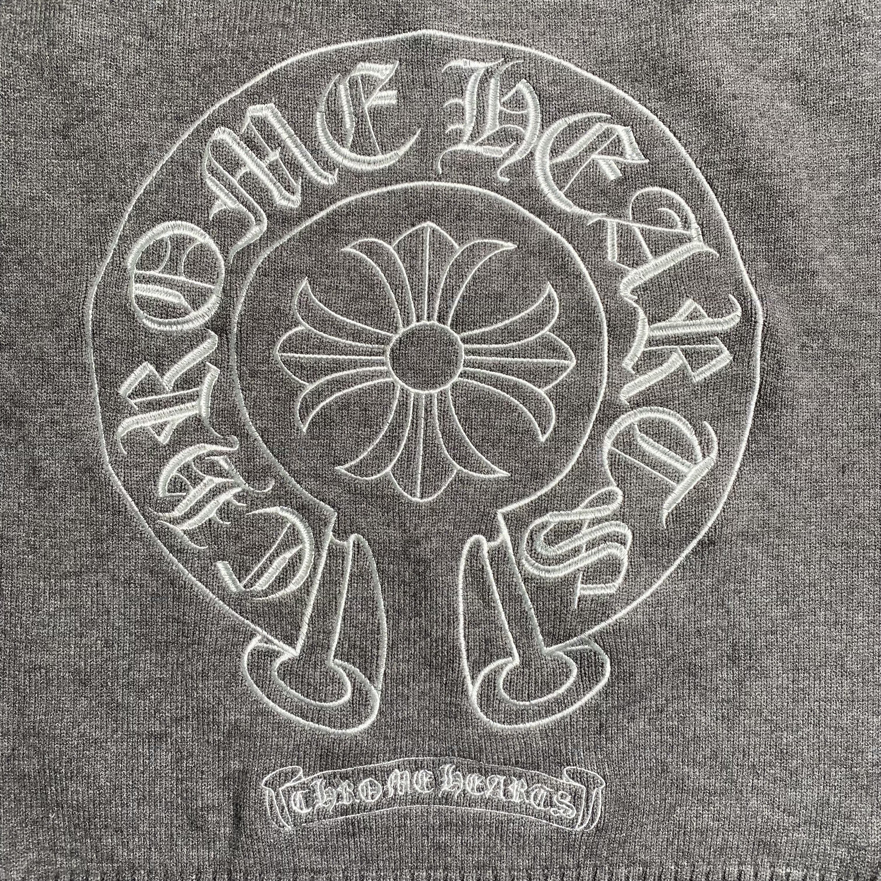 88_180 Chrome Hearts  Sweater