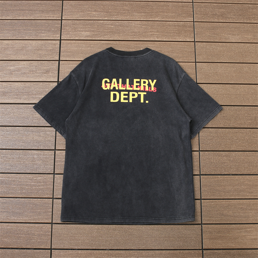 117_88 GALLERY T-shirt