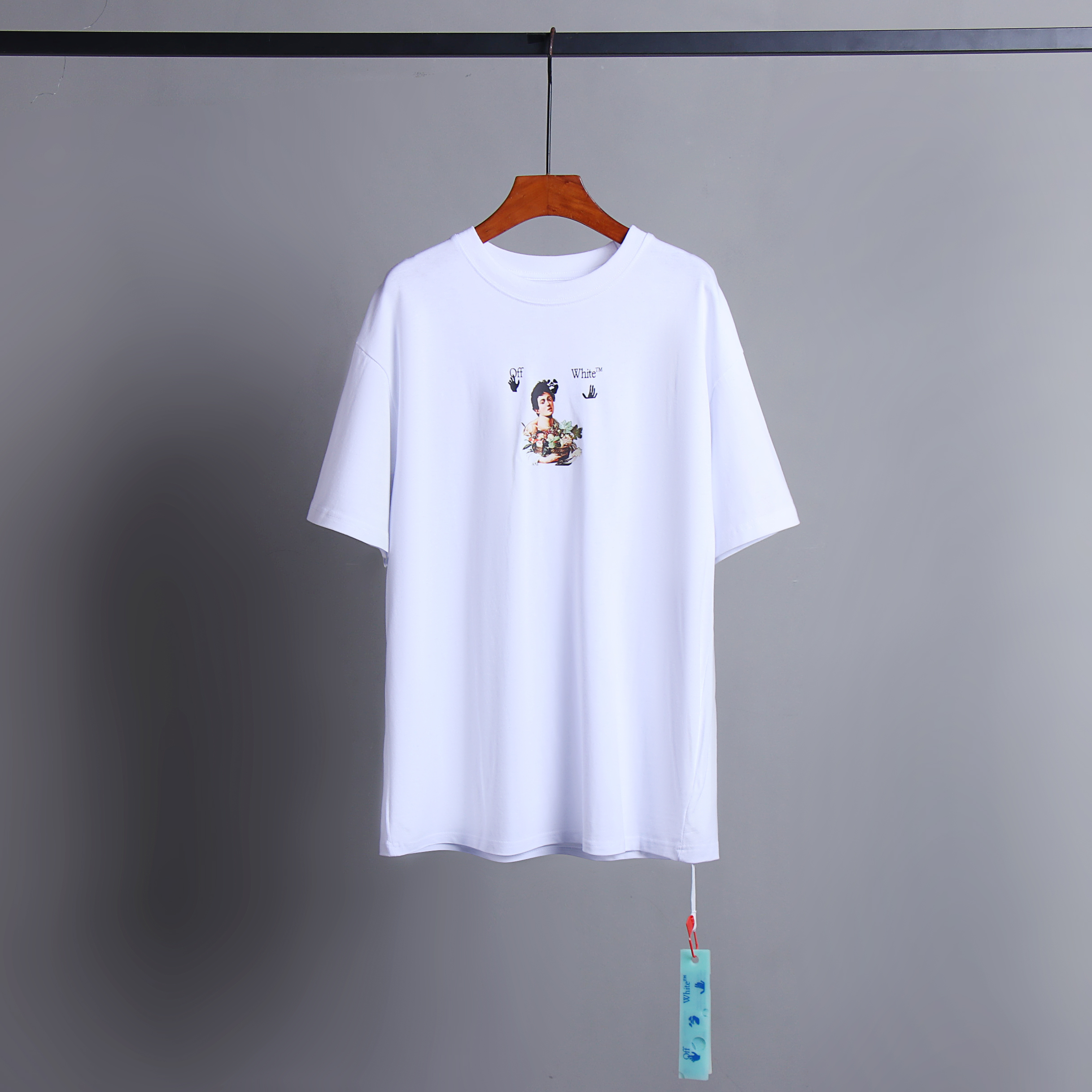 100_2020 Off-White T-shirt