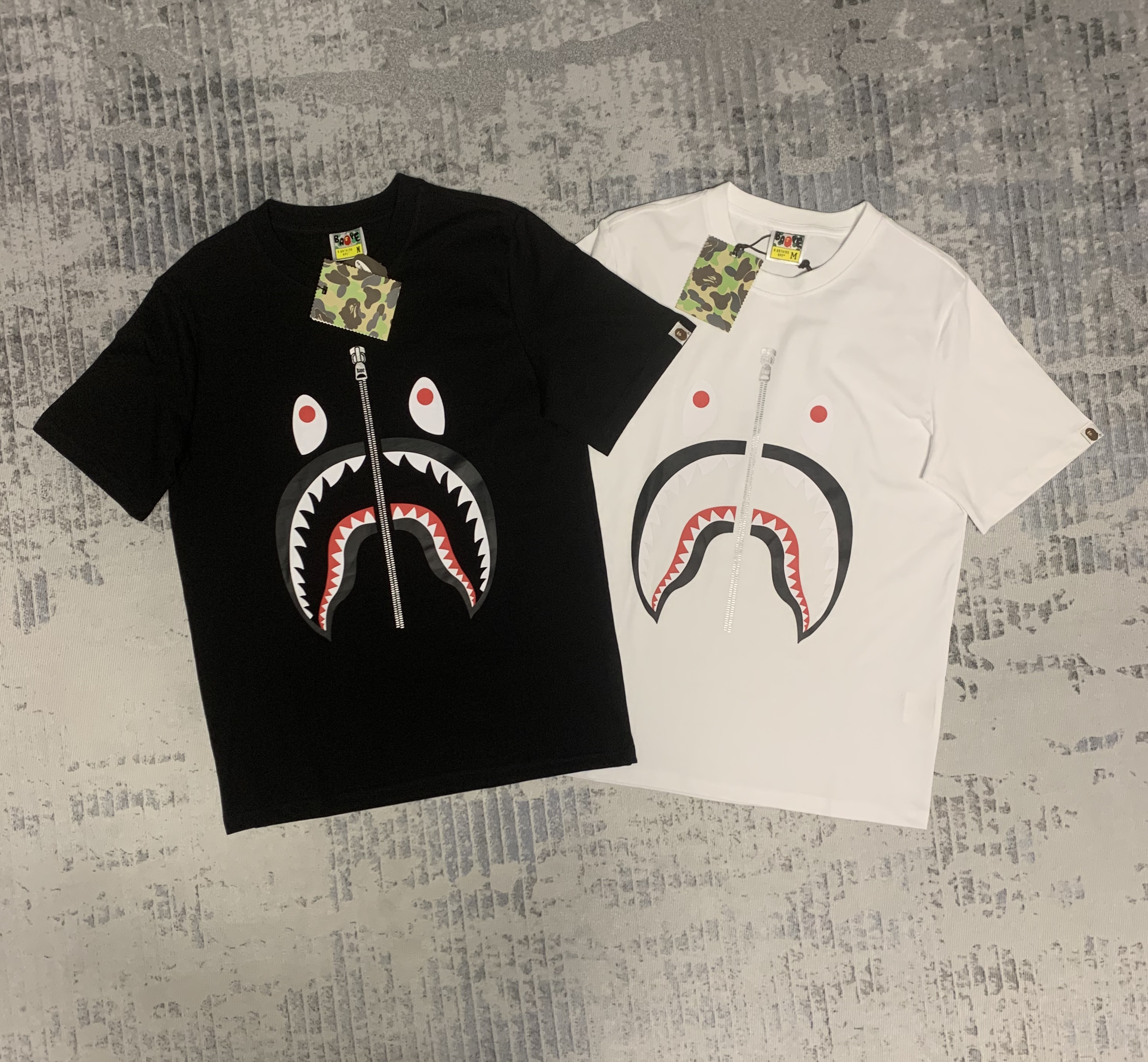 18_48  Bape T-shirt