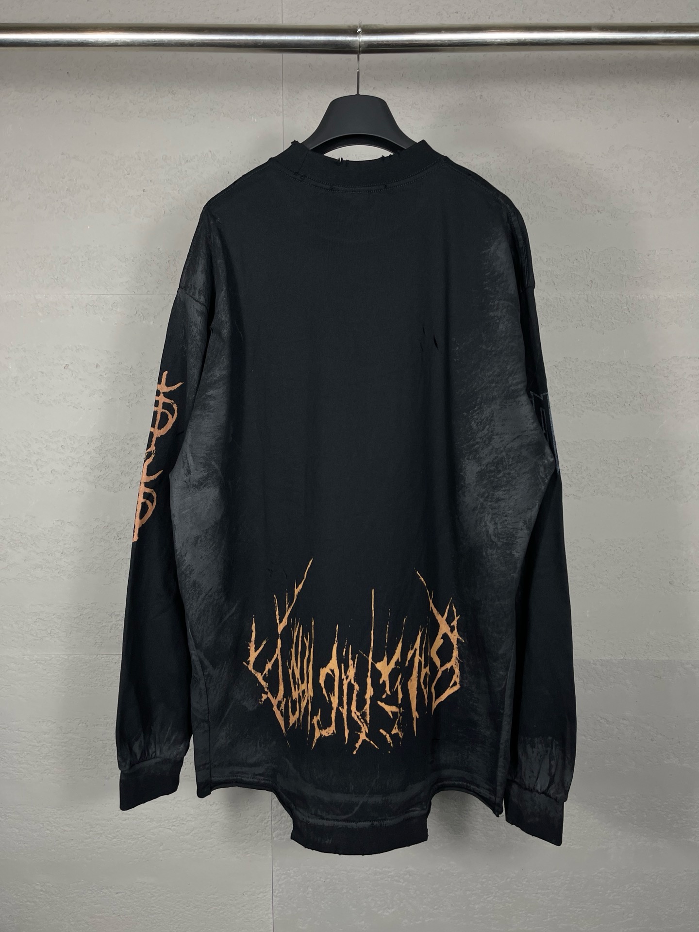 75_Balenciaga Long sleeves