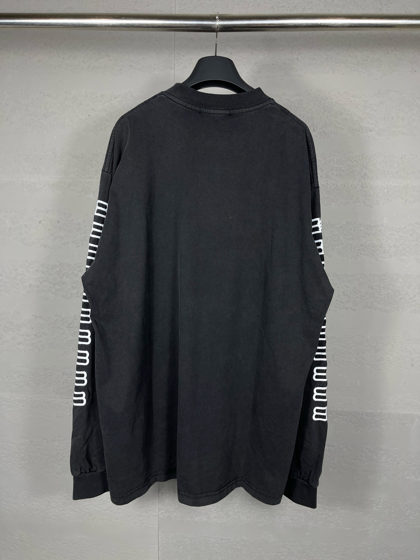 72_Balenciaga Long sleeves