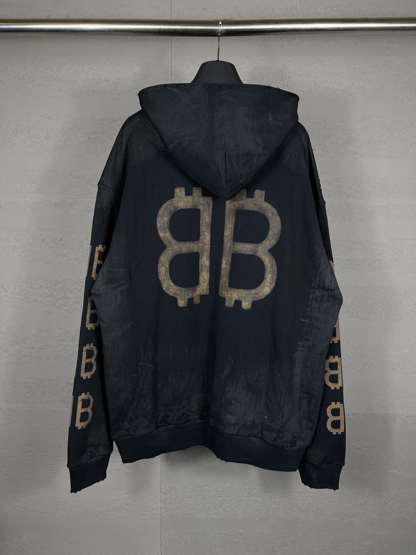 111_Balenciaga Hoodie