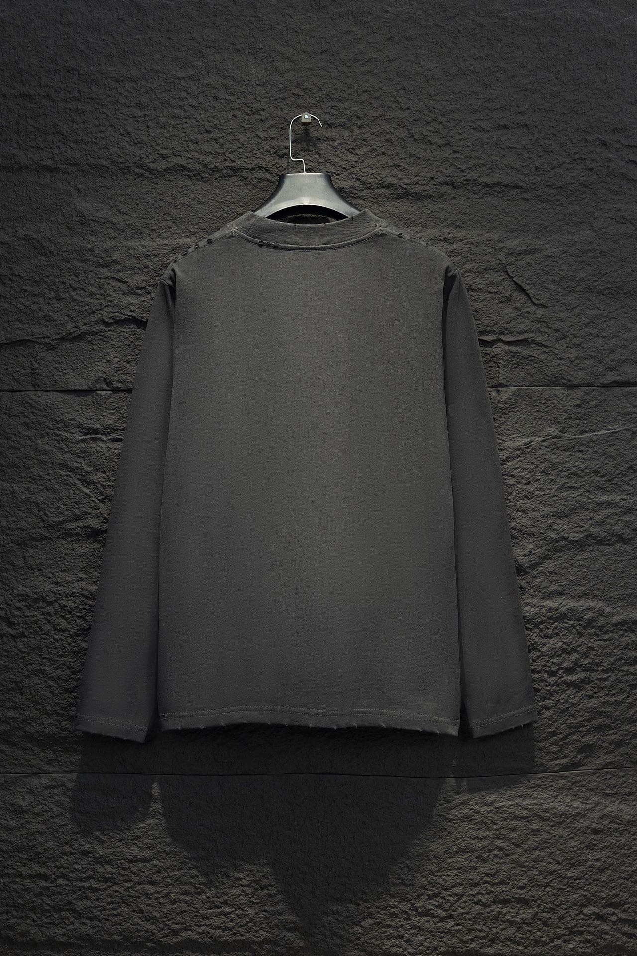 71_Balenciaga Long sleeves