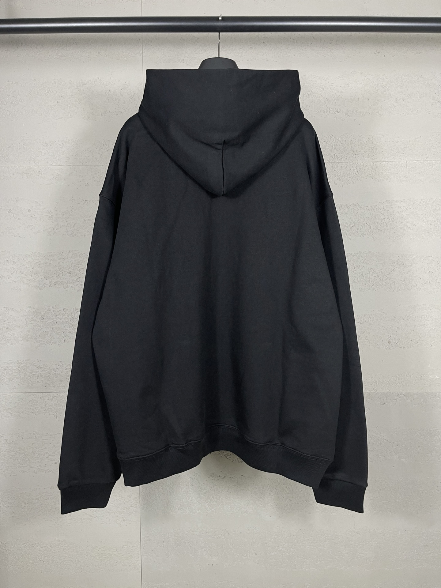 10_Balenciaga Hoodie