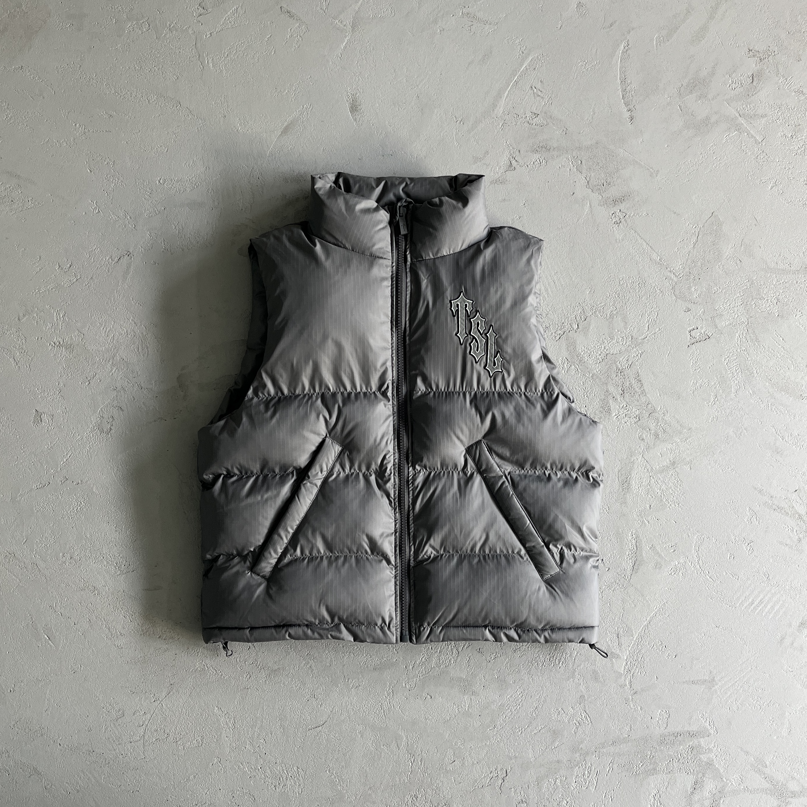 97_Trapstar Down Vest