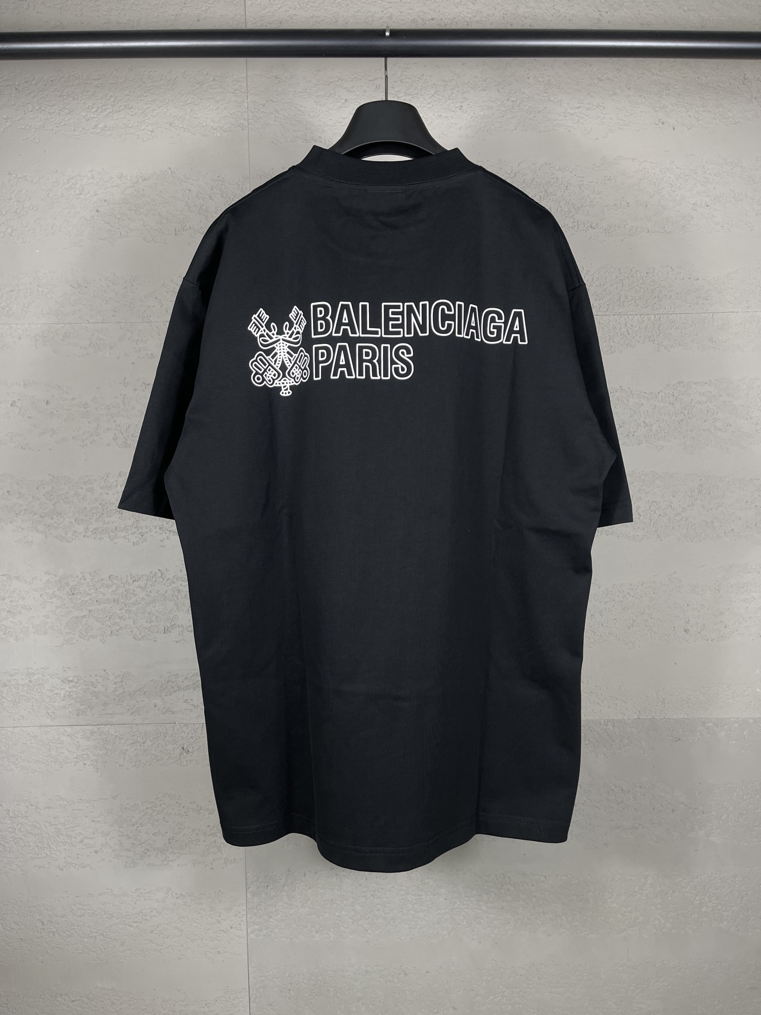 17_Balenciaga T-shirt