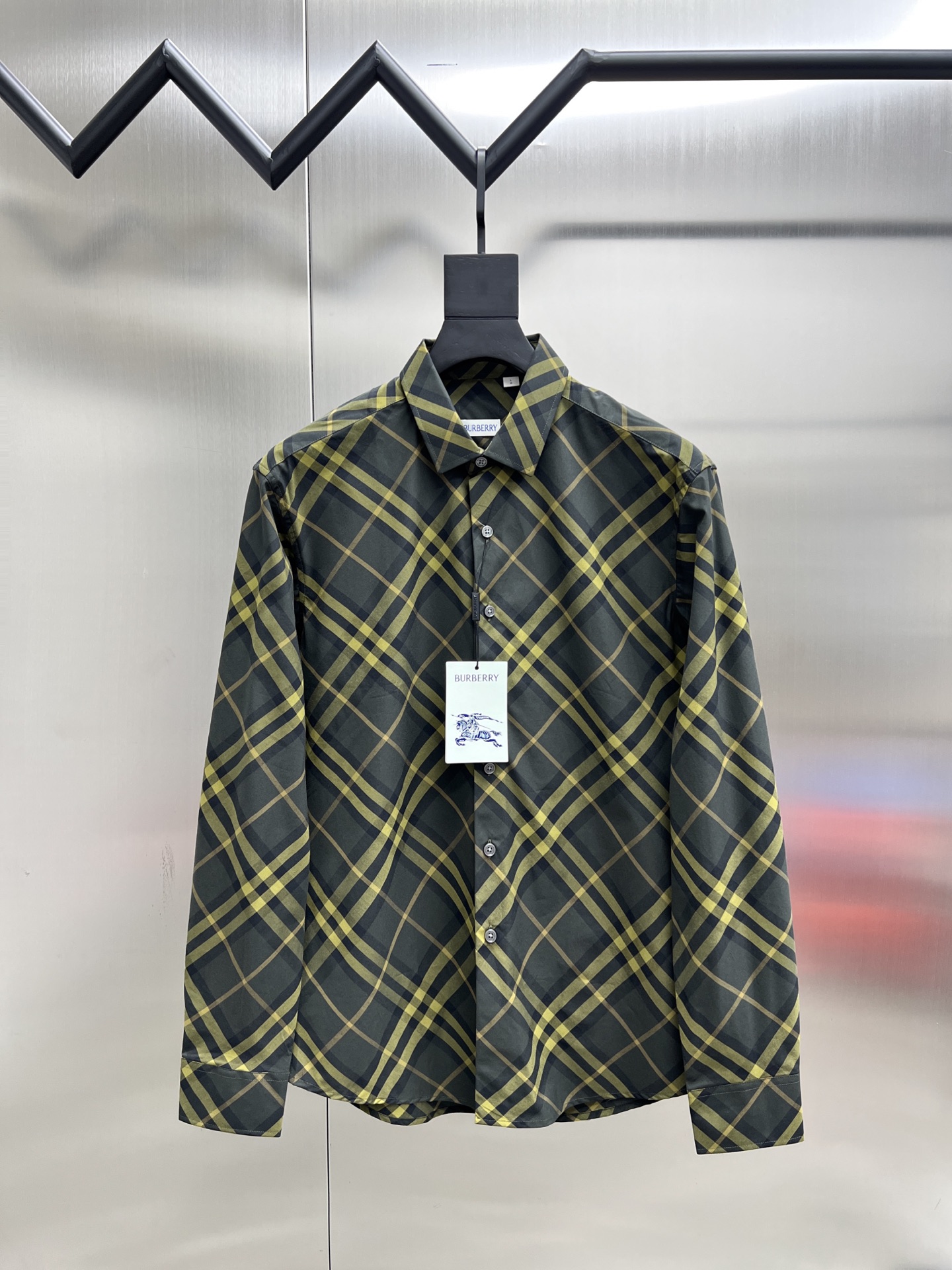 20_Burberry Shirt