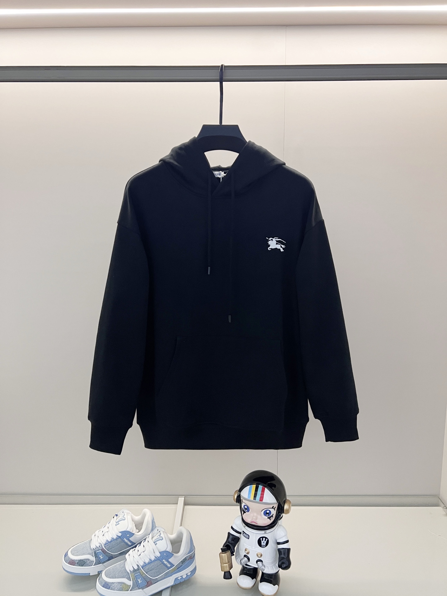 79_Burberry Hoodie