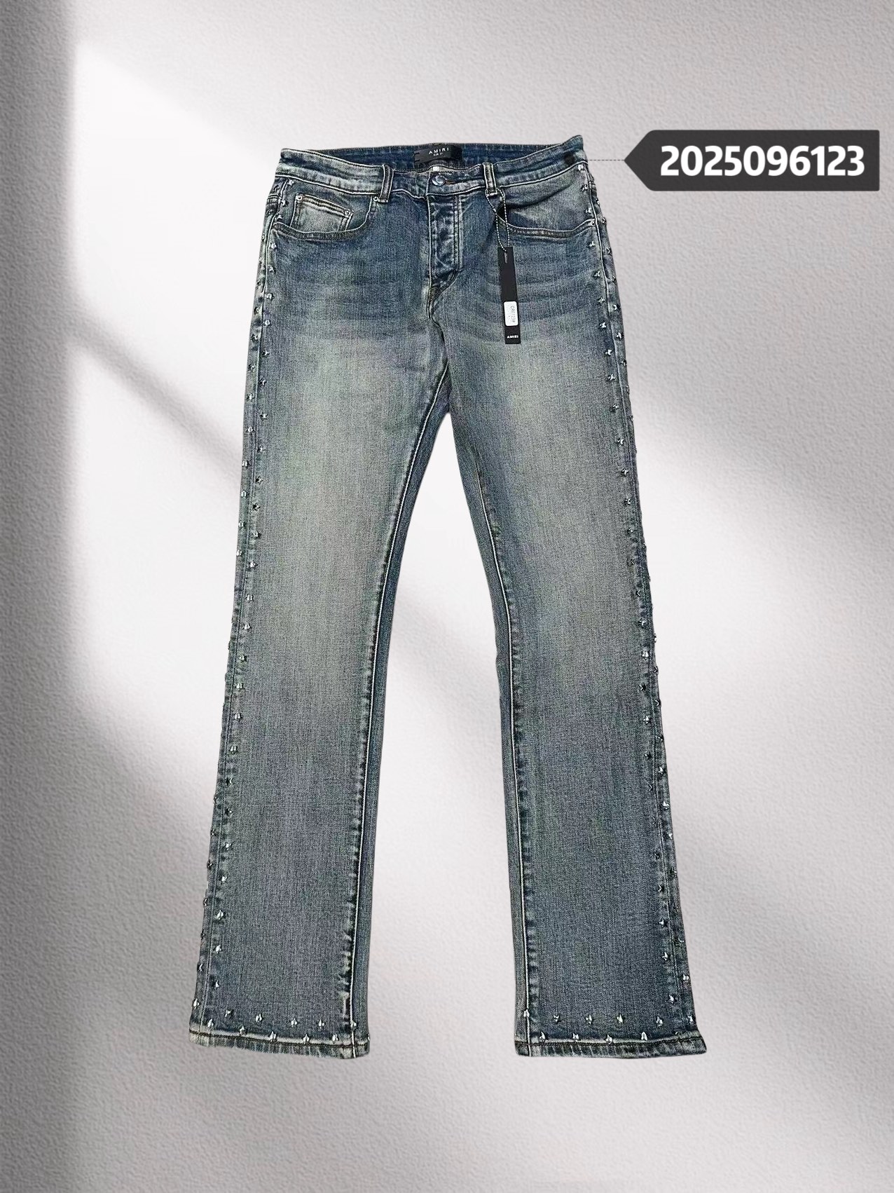 108_Amiri Jeans