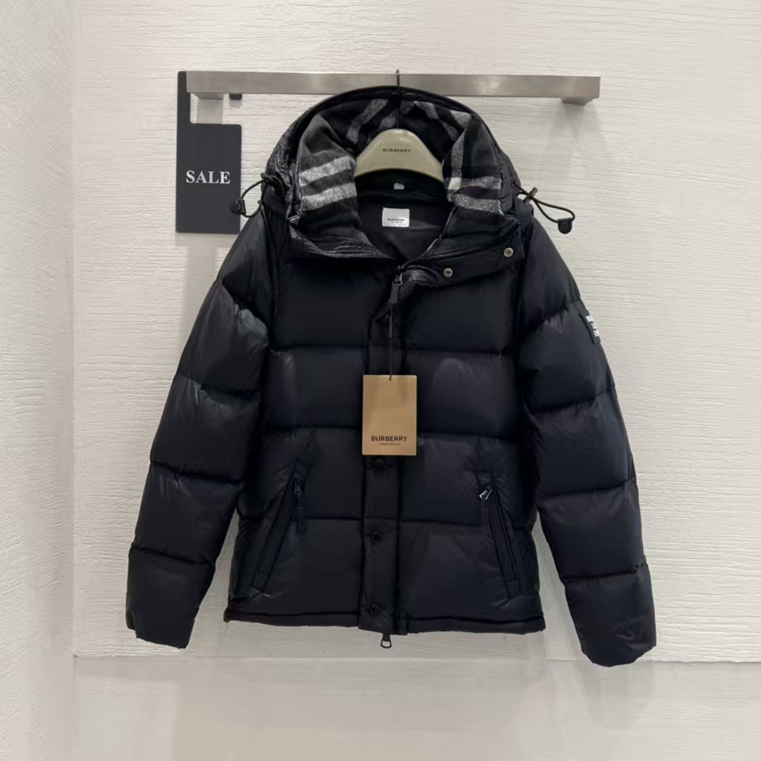 11_Burberry Down Jacket