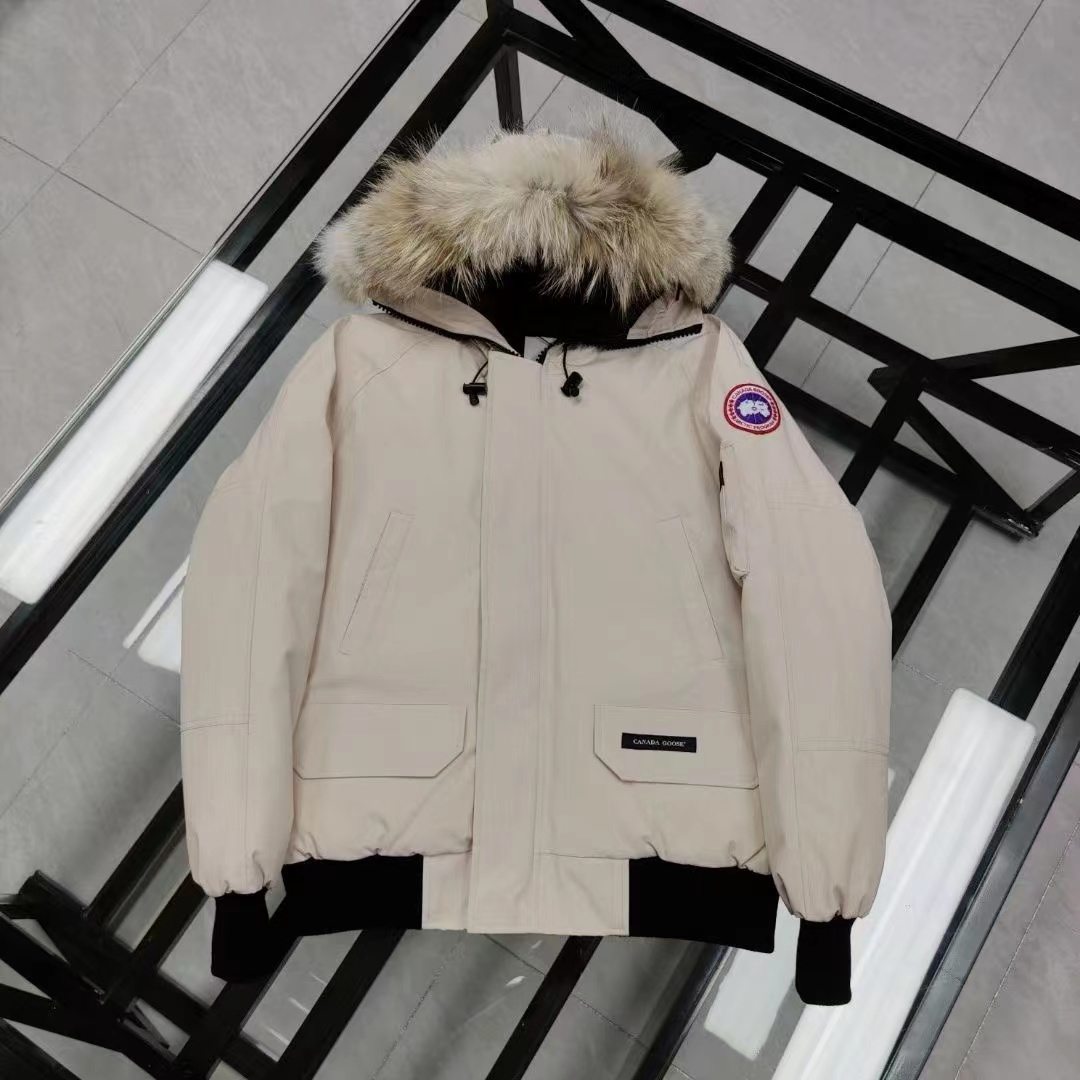 92_Canada Goose Down Jacket