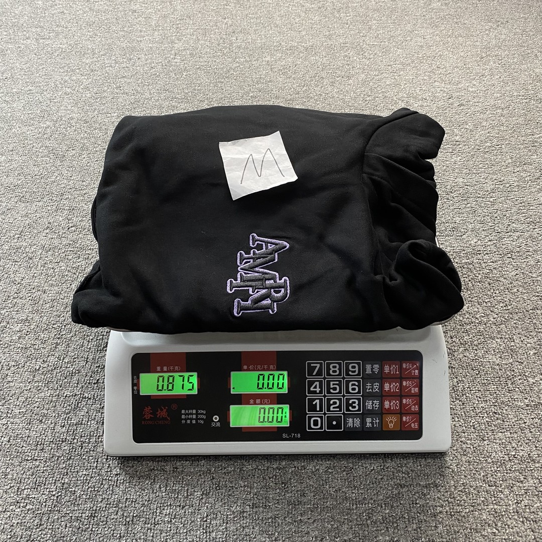 81_258 AMIRI    Hoodie