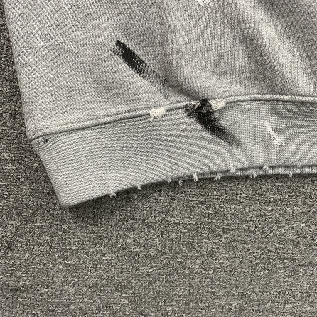 117_215 AMIRI  Hoodie