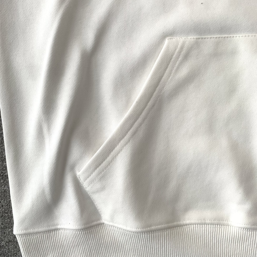 104_155    AMIRI  Hoodie