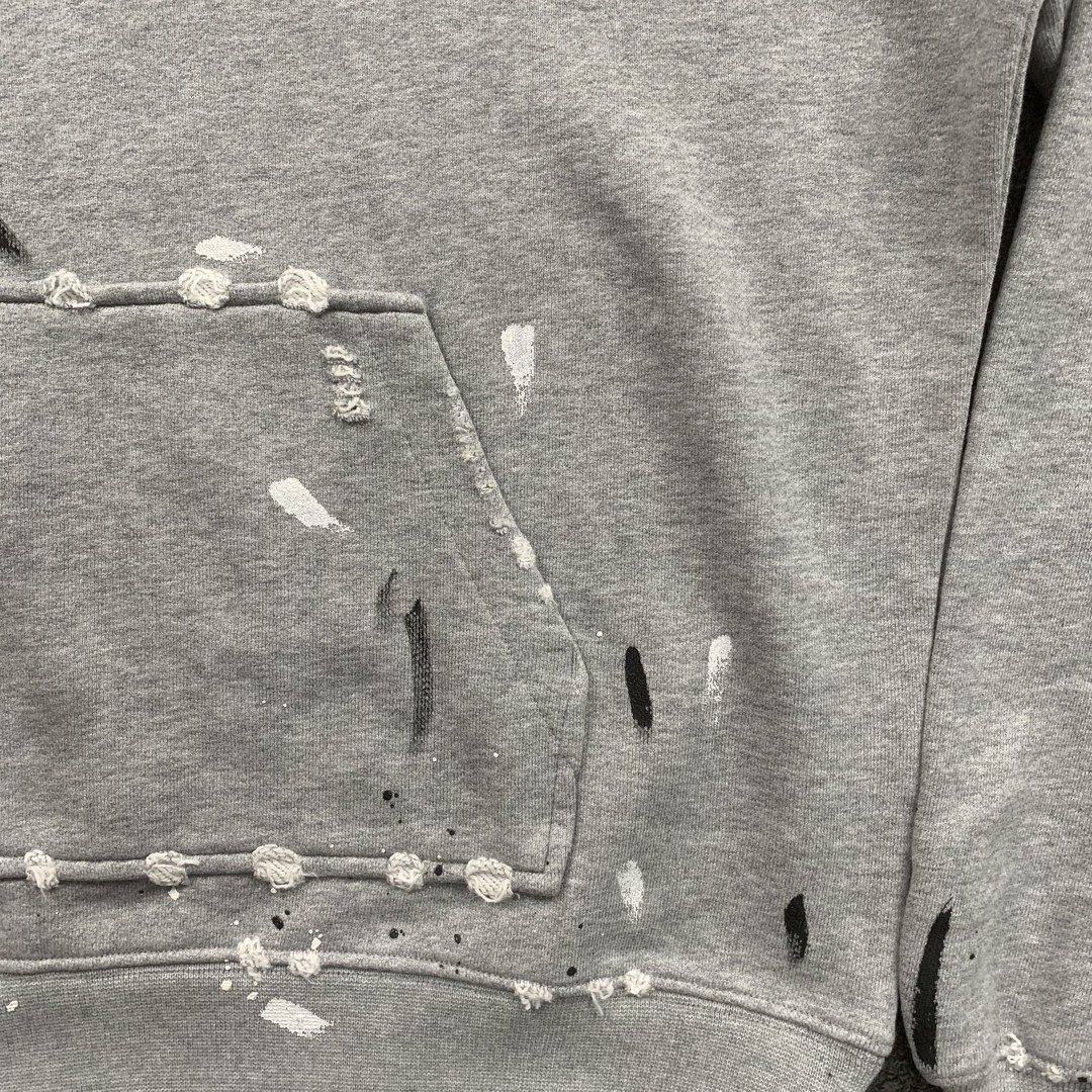 117_215 AMIRI  Hoodie