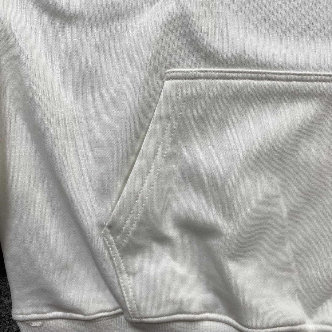 39_160  AMIRI Hoodie