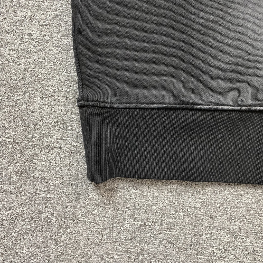 58_290   AMIRI  Hoodie