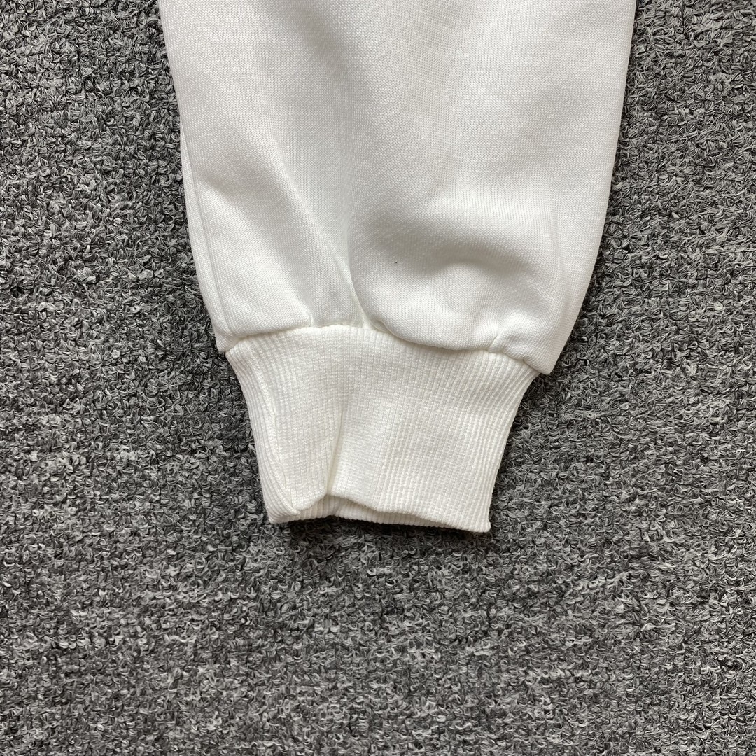 39_160  AMIRI Hoodie