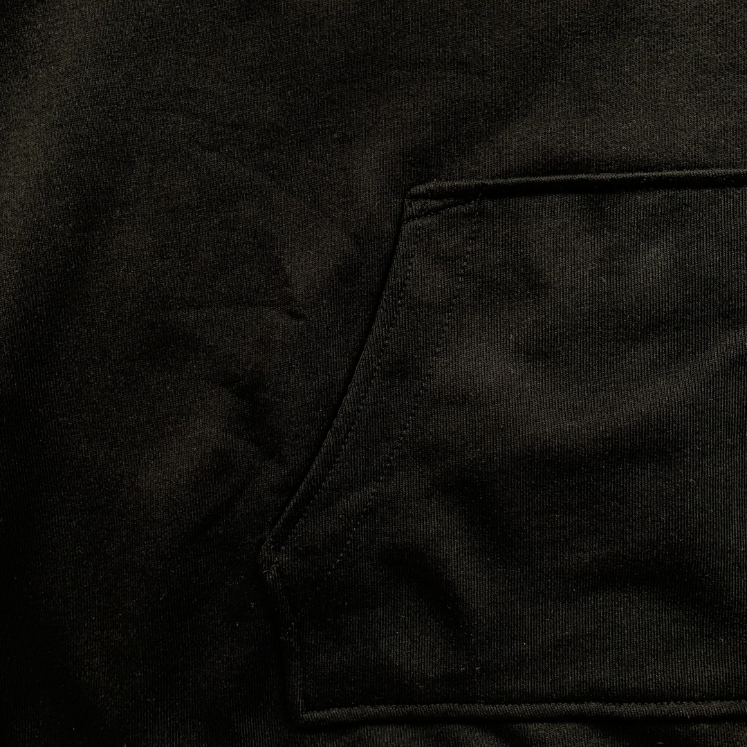 30_248  AMIRI Hoodie