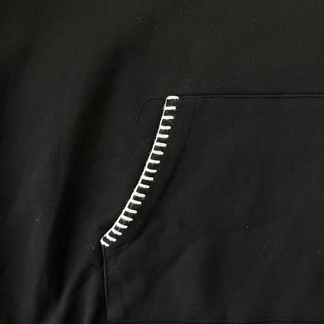 80_210  AMIRI Hoodie