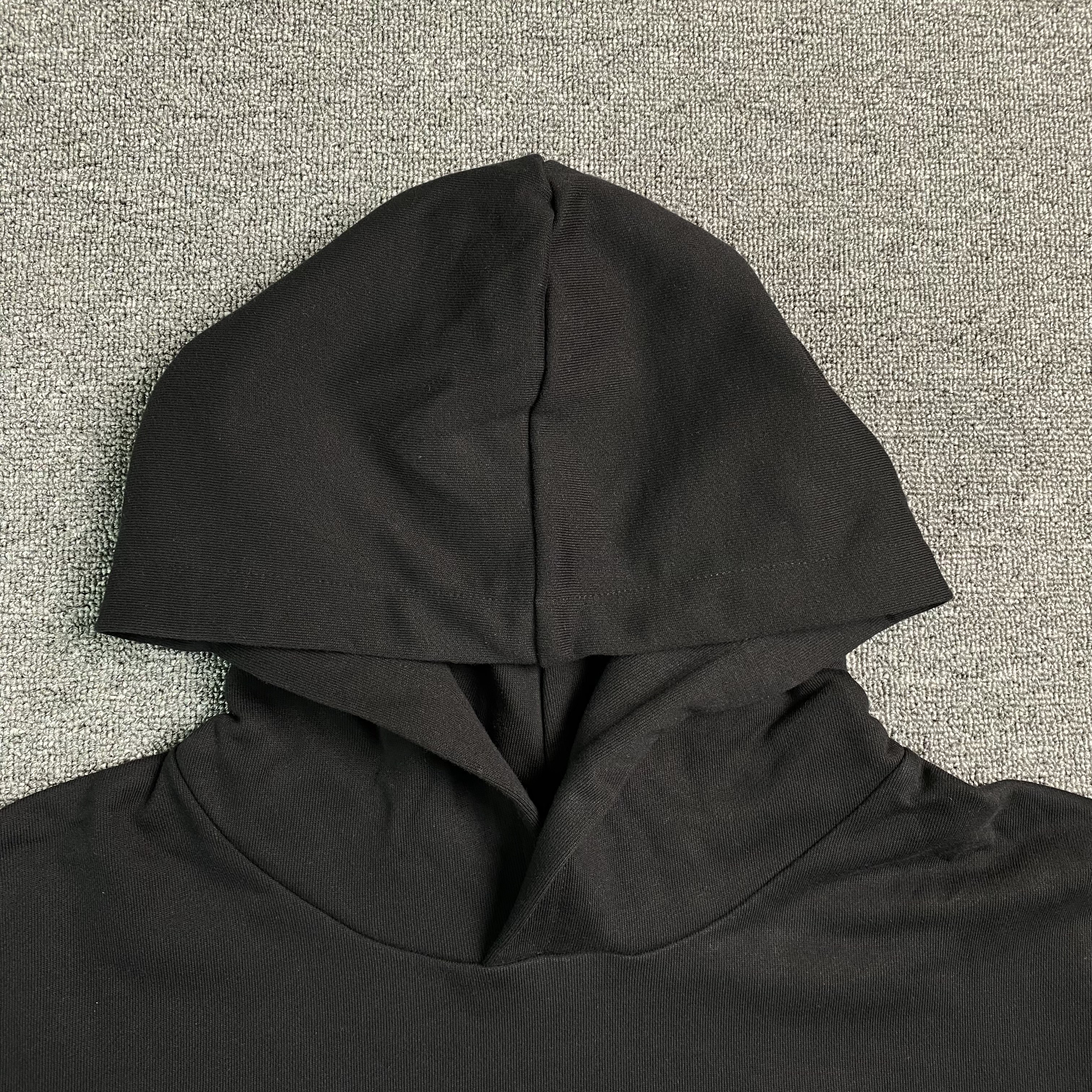20_245 AMIRI Hoodie
