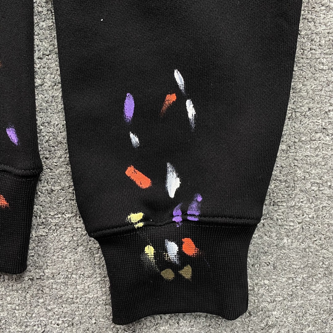 44_220  AMIRI   HOODIE