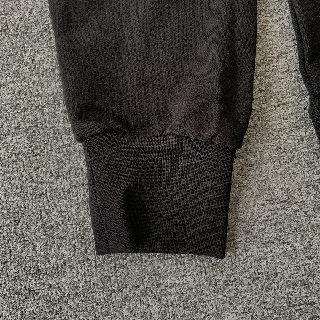 48_269  Amiri 2022  Hoodie