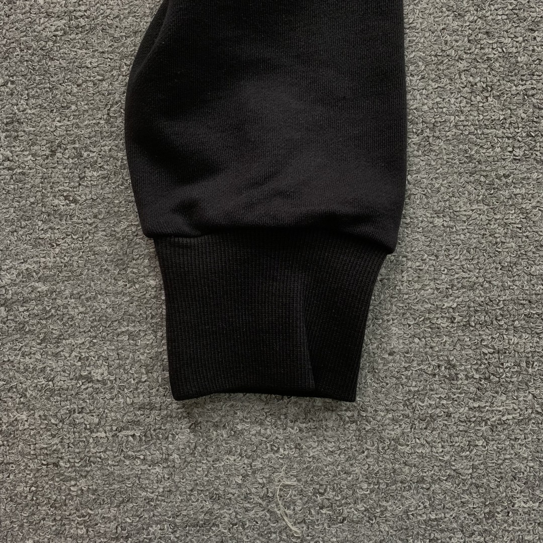 30_248  AMIRI Hoodie