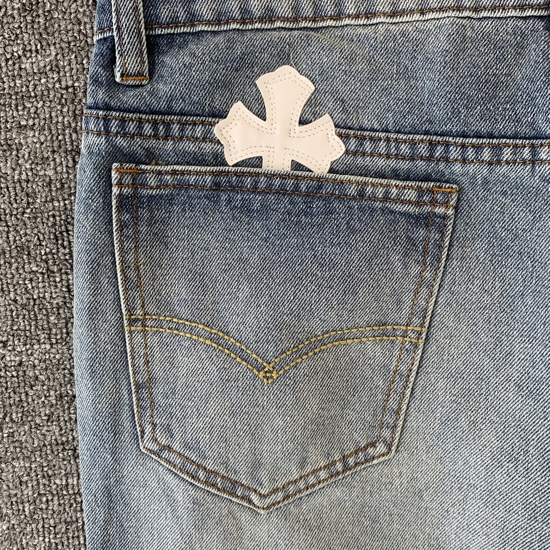 16_208  Chrome Hearts  Pants