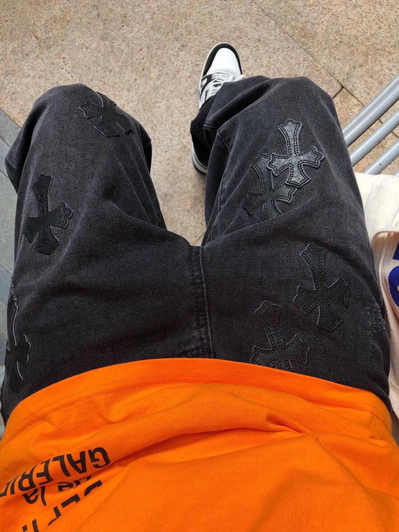 18_208  Chrome Hearts  Pants