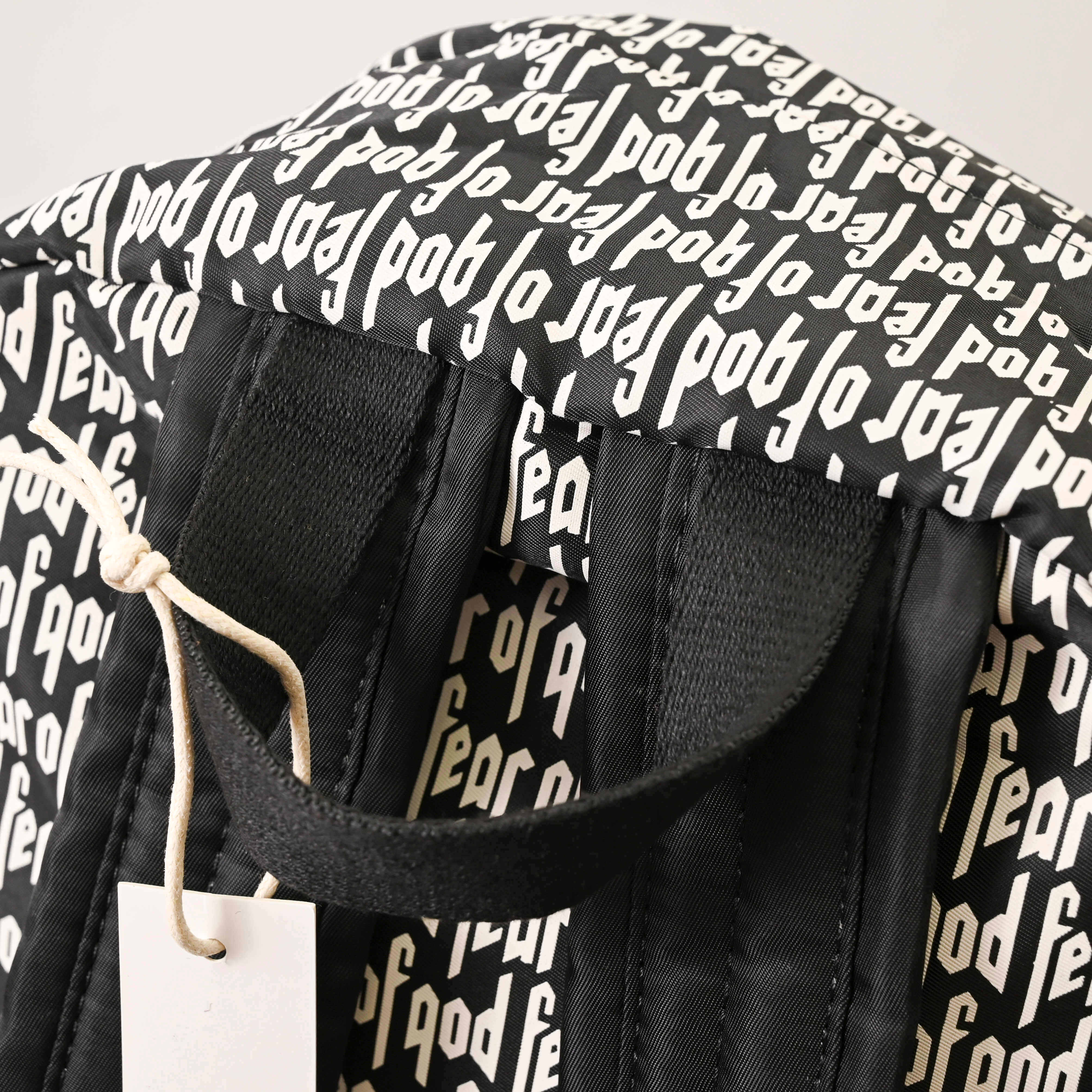 107_128 FEAR OF GOD BAG