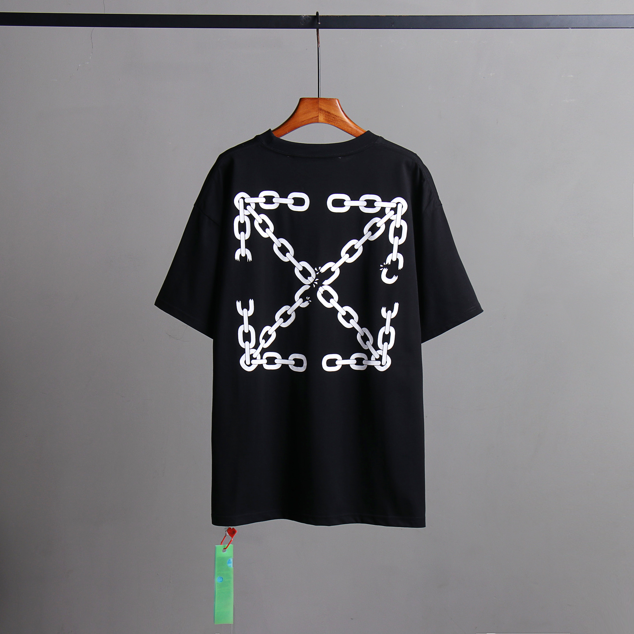 6_7651 Off-White T-shirt