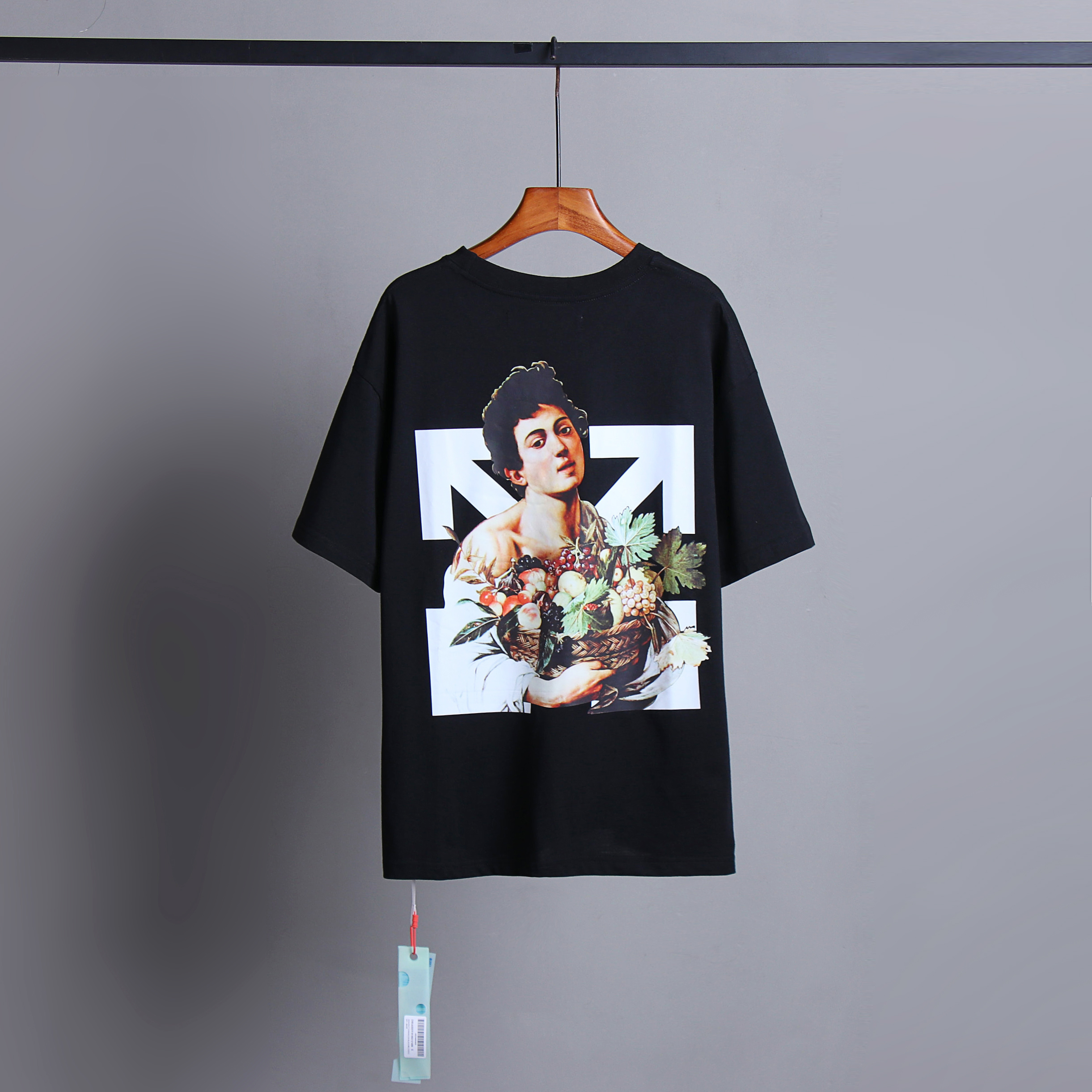 100_2020 Off-White T-shirt