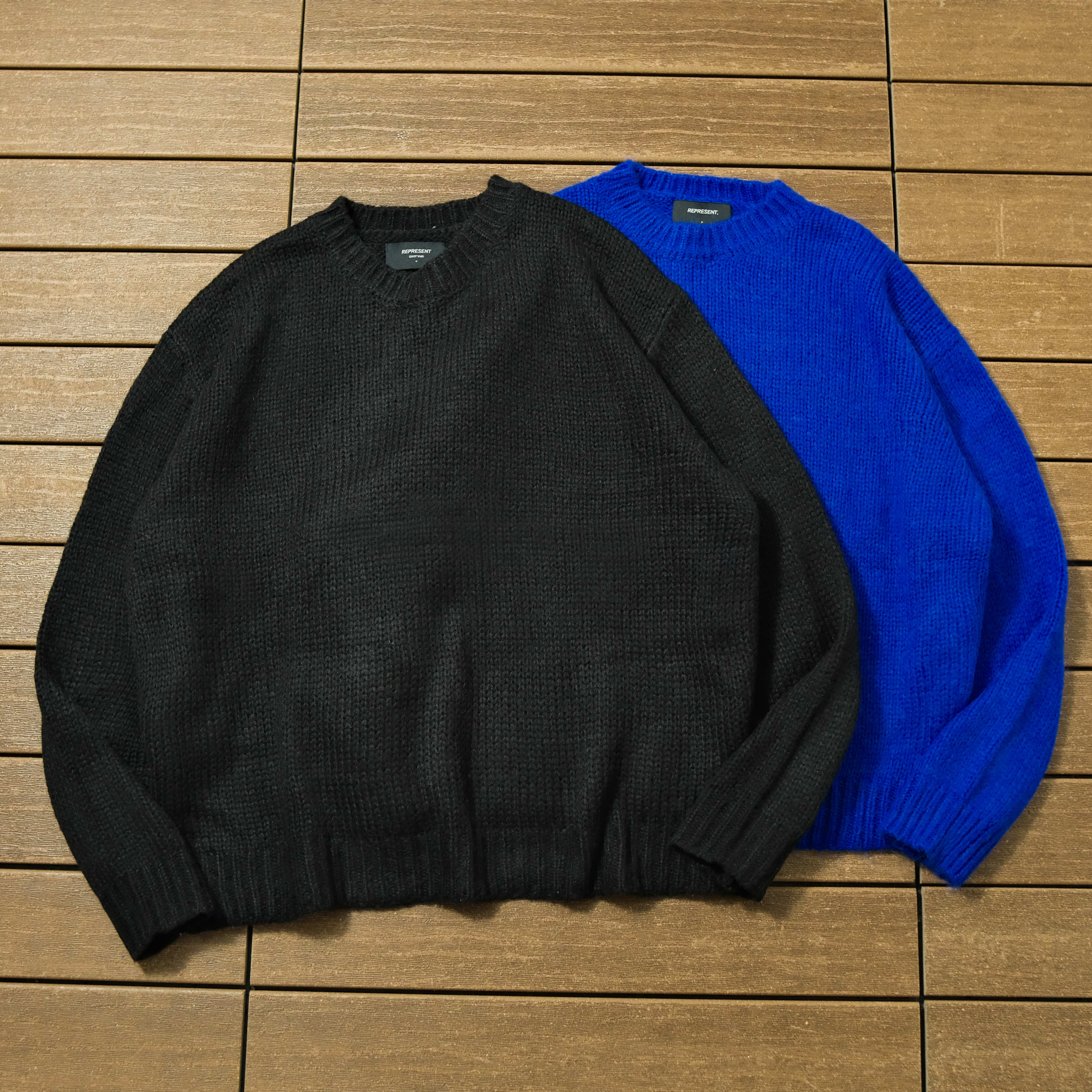 103_218 REPRESENT Sweater