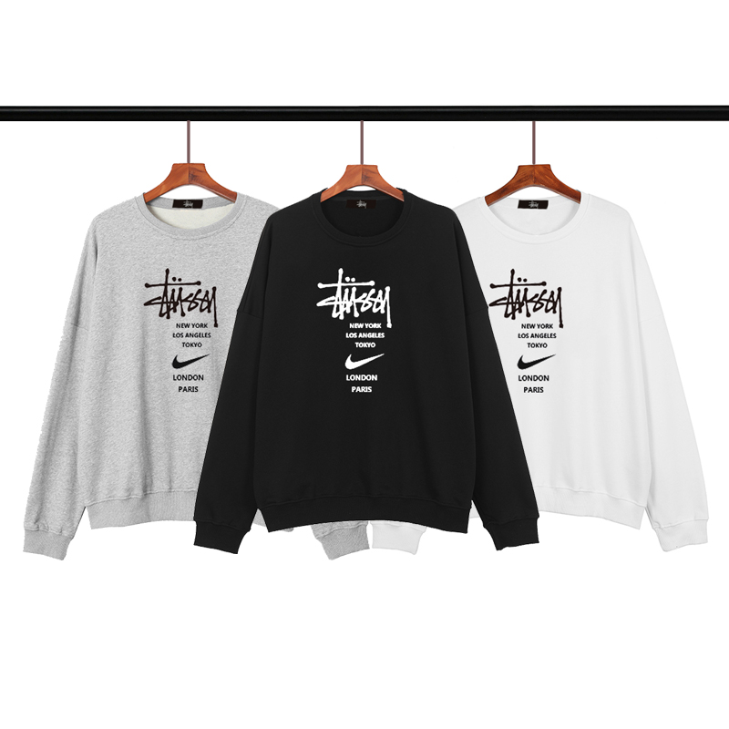 110_Stussy Crewneck