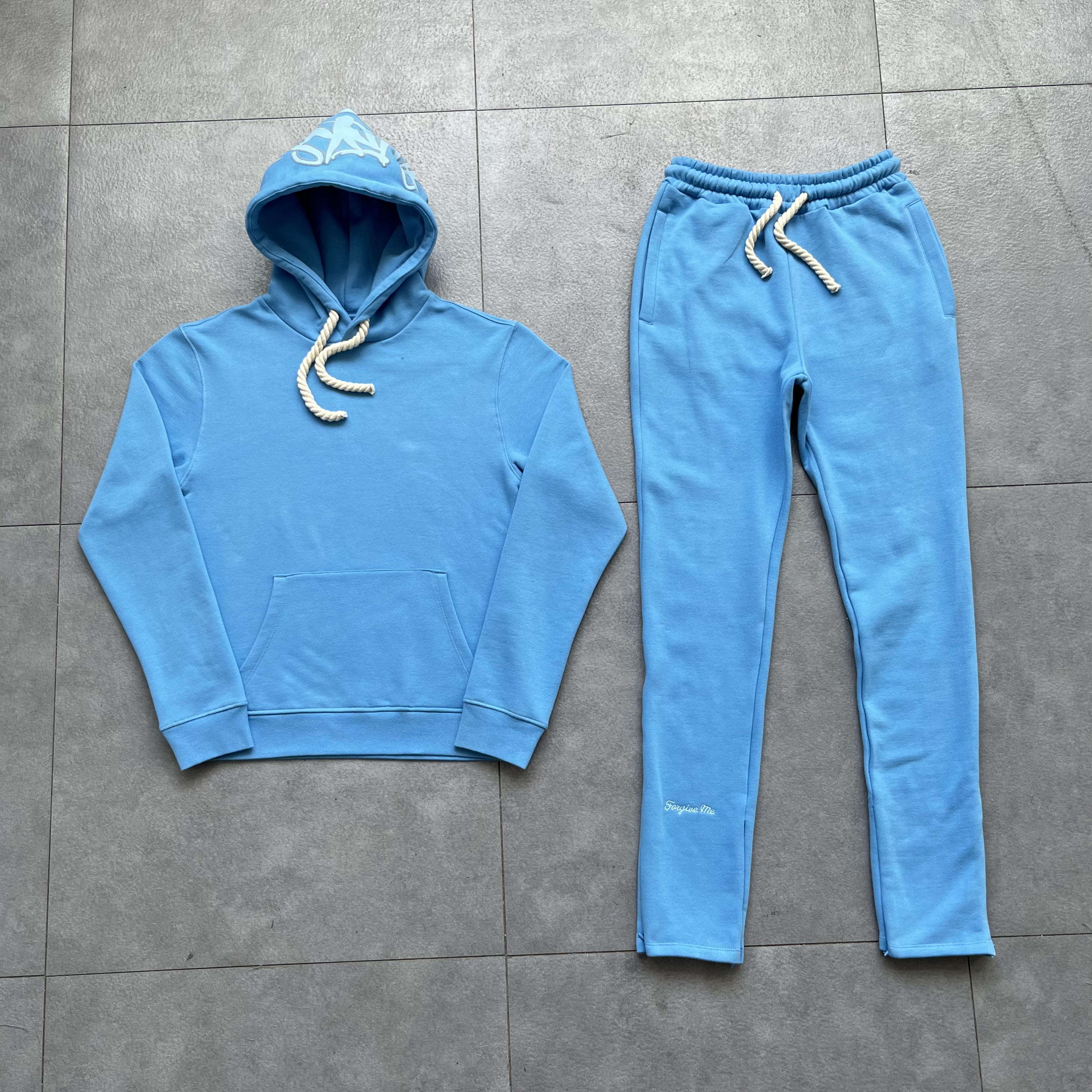 12_Syna World Tracksuit