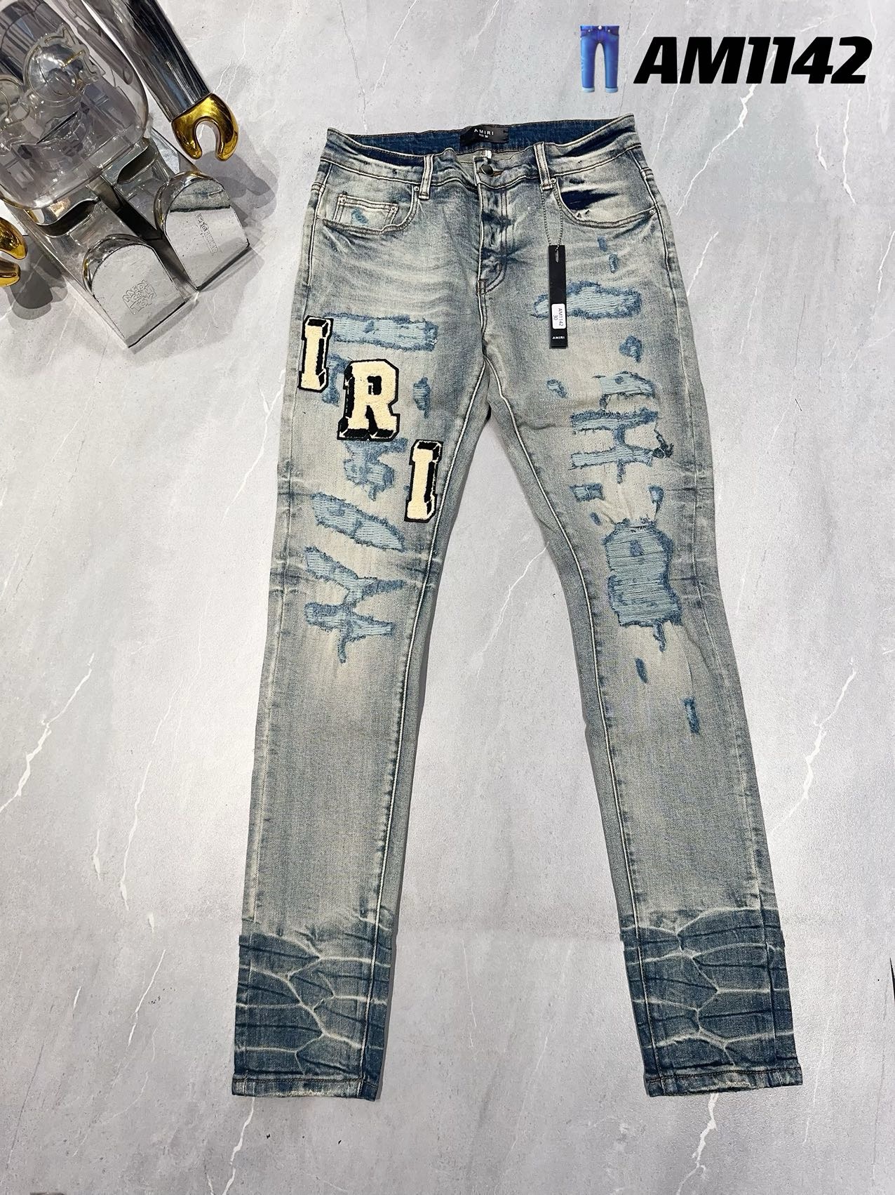 115_Amiri Jeans