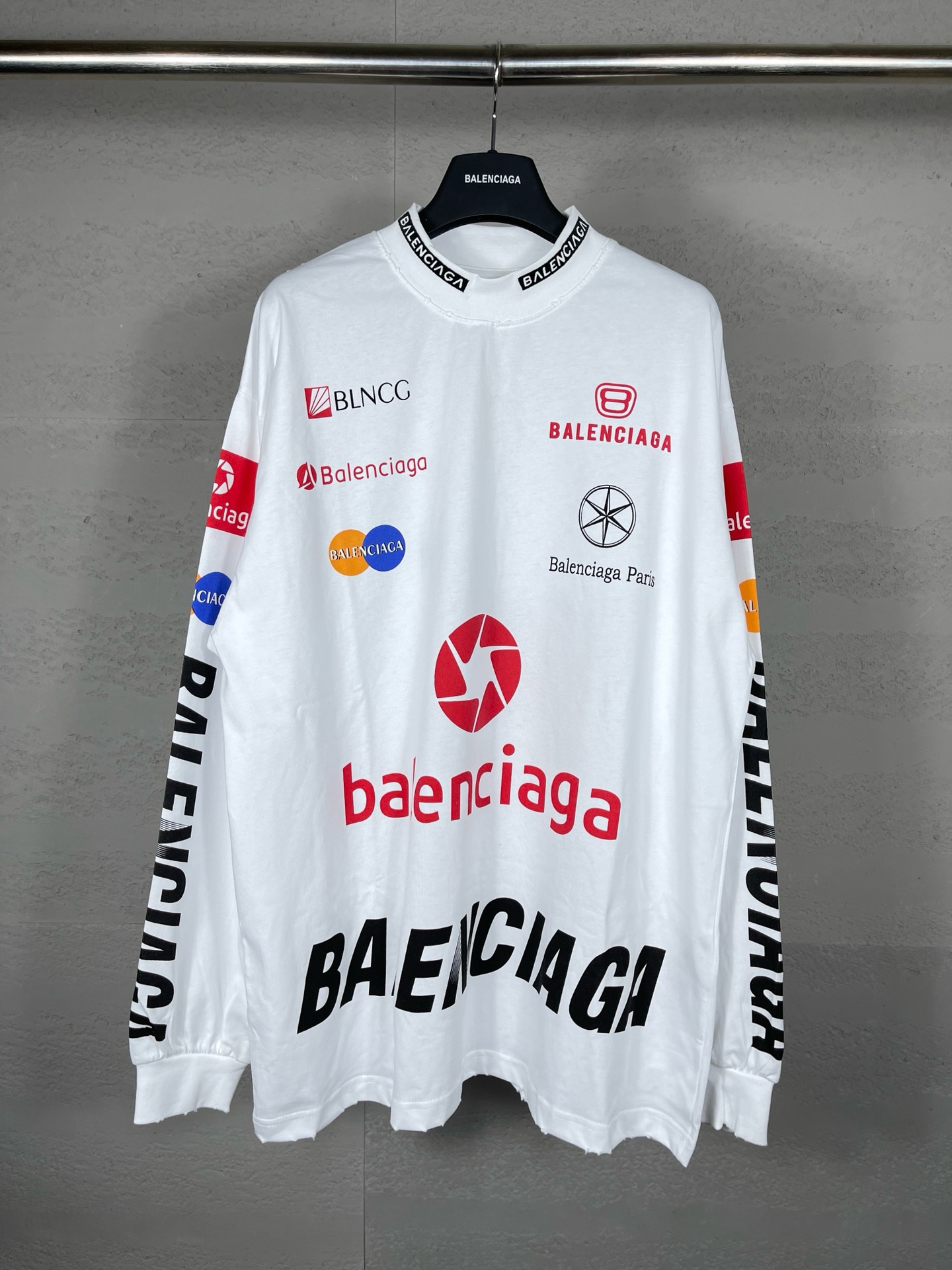 60_Balenciaga Long sleeves