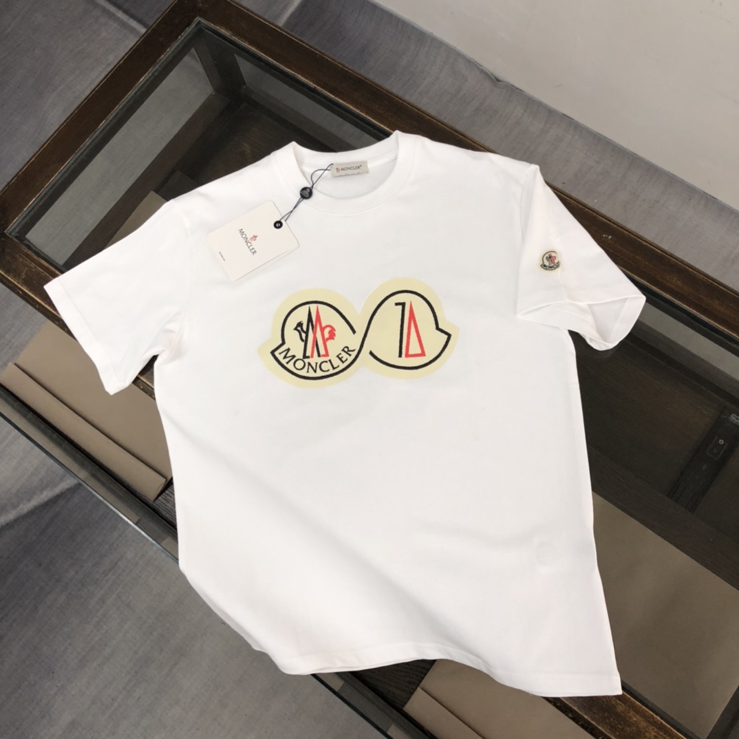 96_Moncler T-shirt