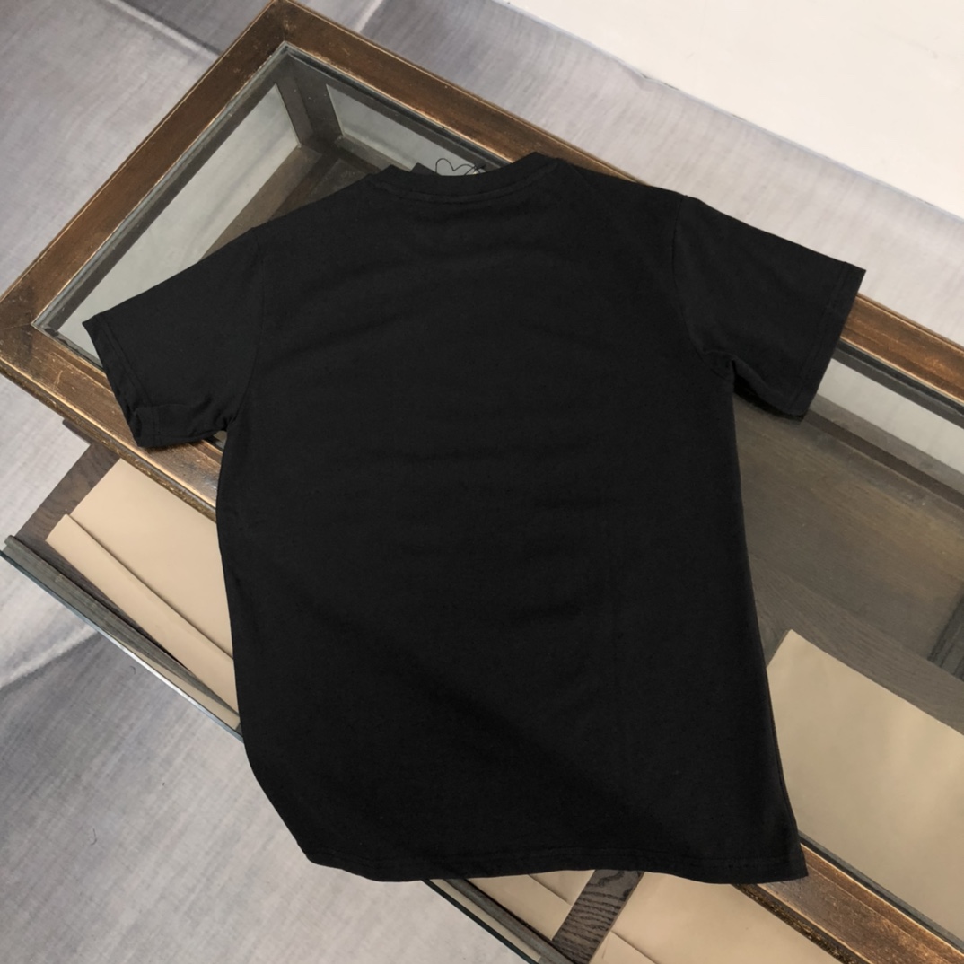 72_Fendi T-shirt