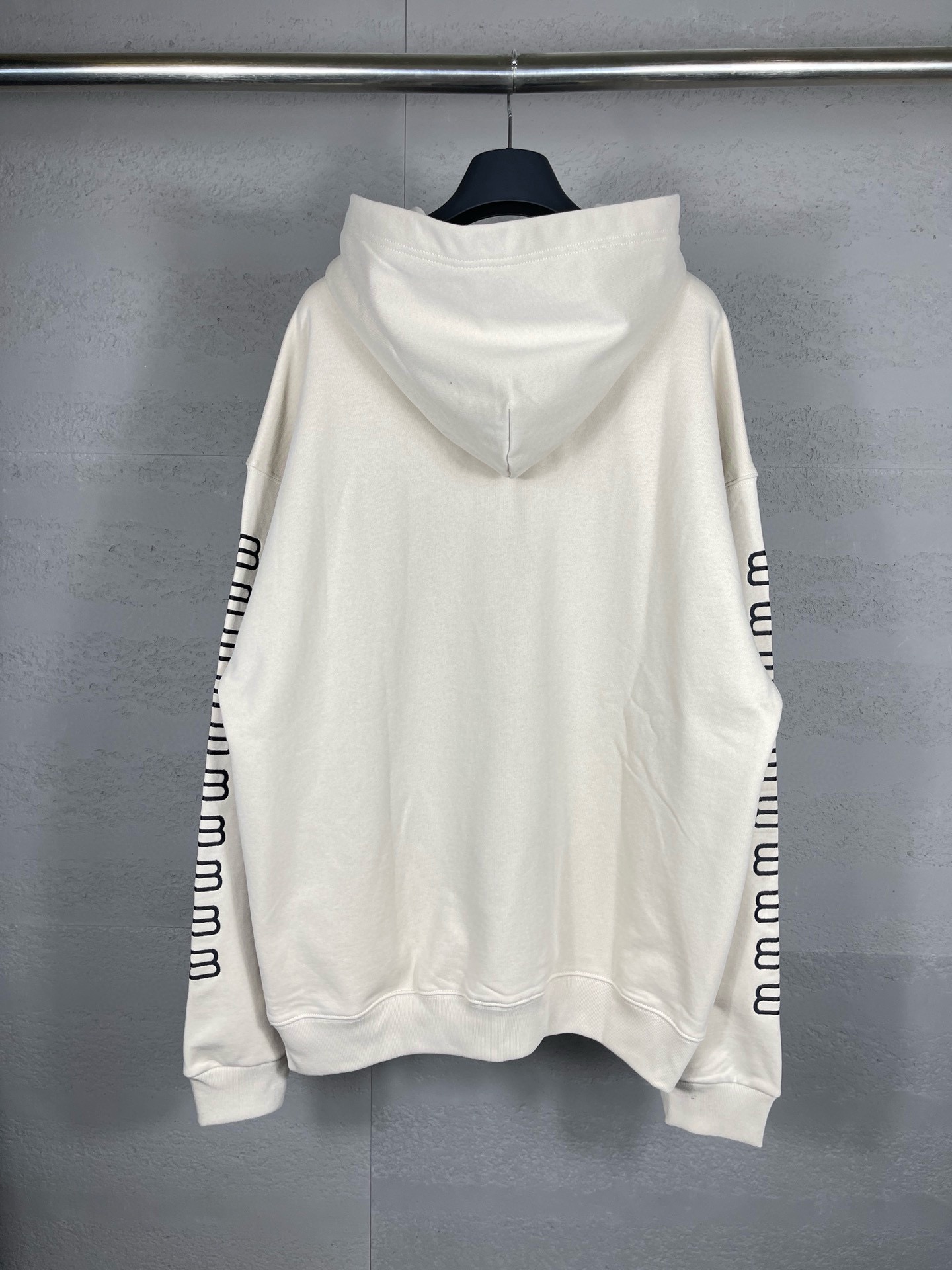 85_Balenciaga Hoodie